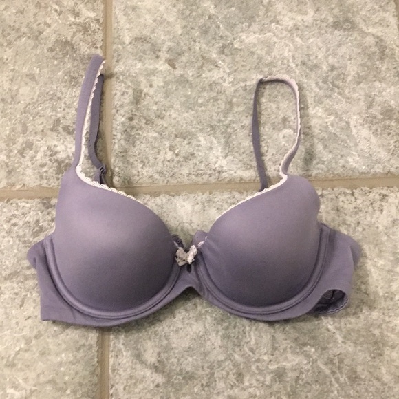 32c victoria's secret size